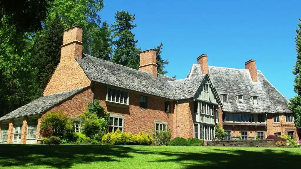 Lewis and Clark College