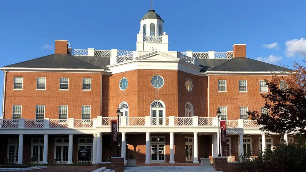 Washington College