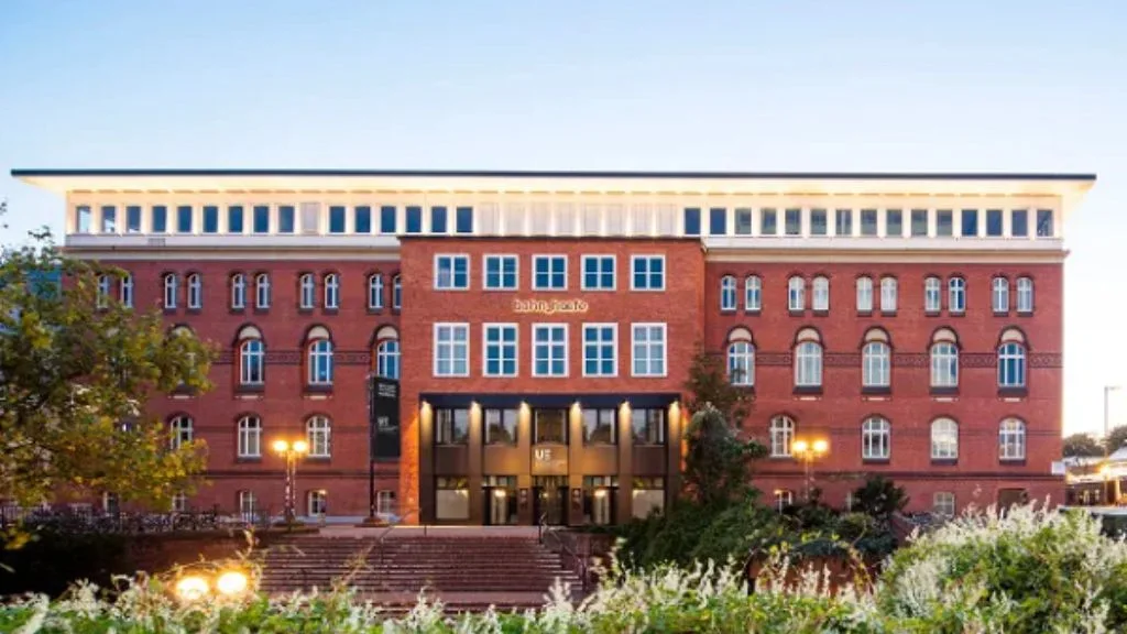 CODE University of Applied Sciences