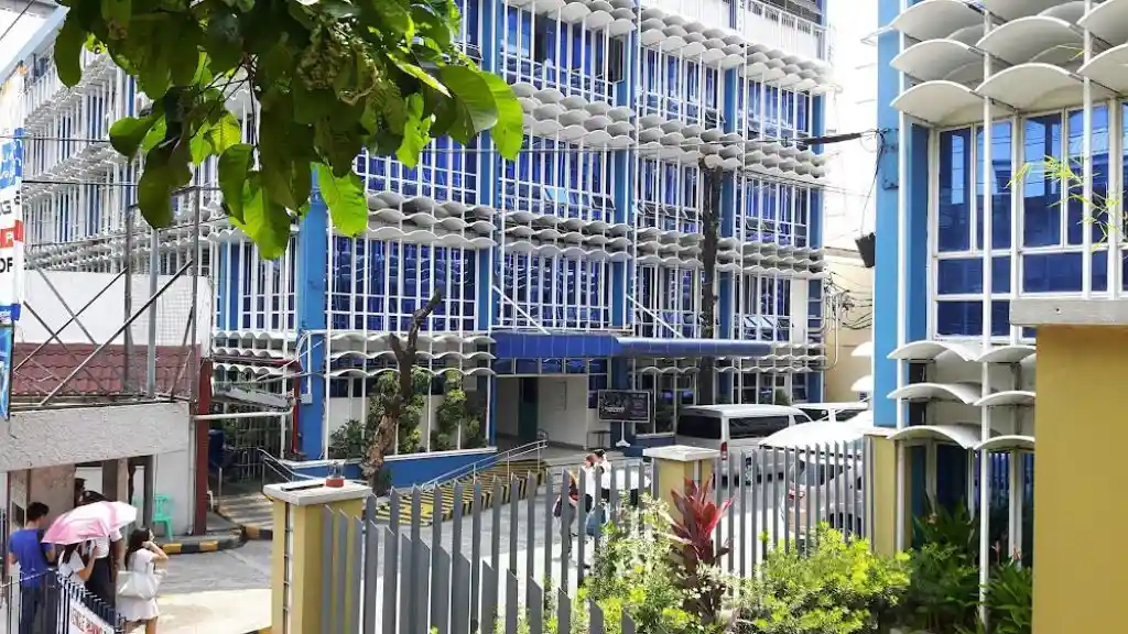 University of the East Ramon Magsaysay Memorial Medical Center