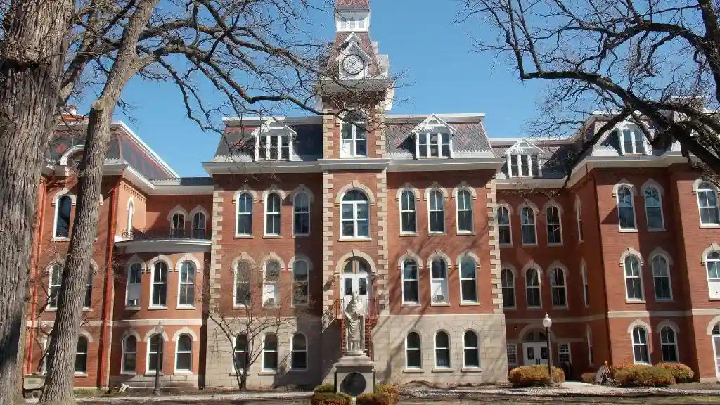 Saint Ambrose University