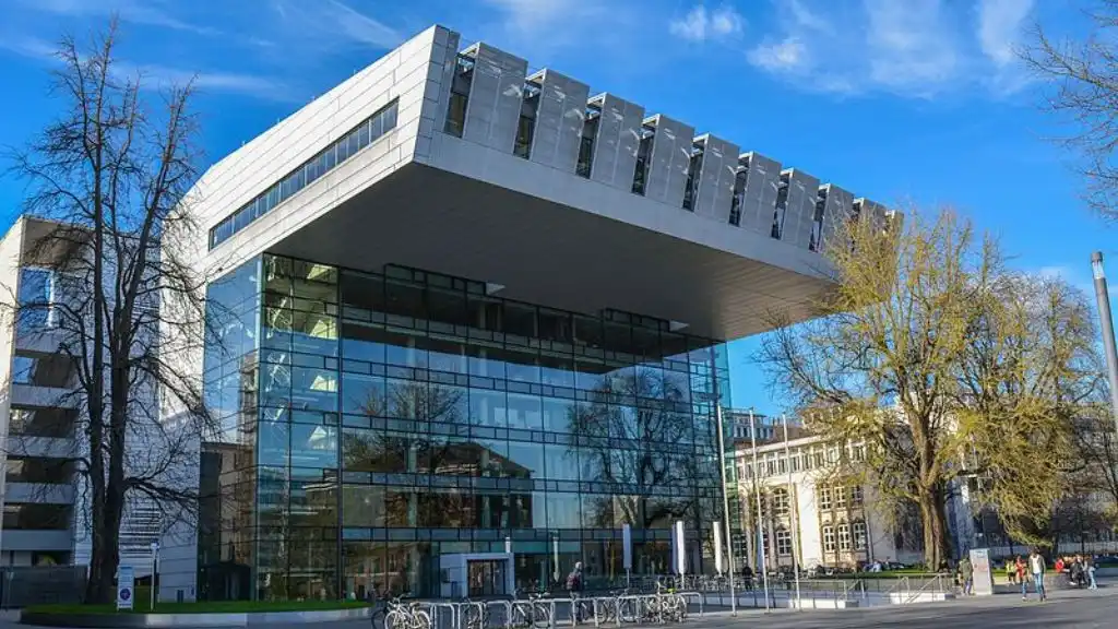 RWTH Aachen University