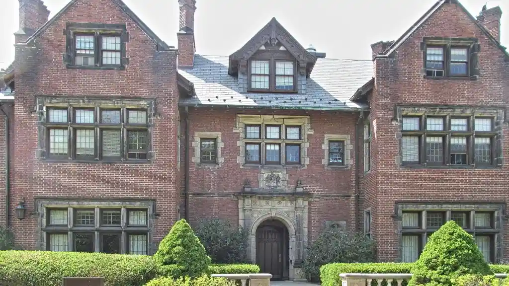 Chatham University